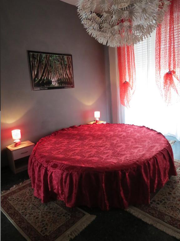 B&B Il Pisolo Альба Экстерьер фото